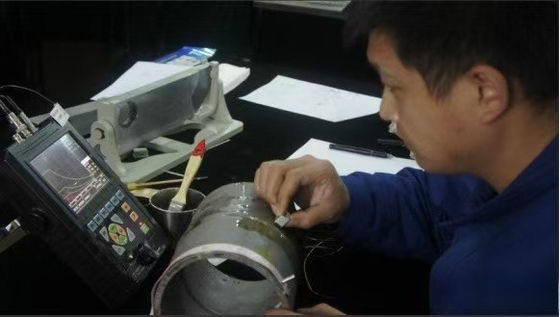 FD-GT-1010 Máy phát hiện lỗi siêu âm Động sóng vuông màn hình TFT 5,7 inch cho kiểm tra đường sắt tàu dưới áp suất