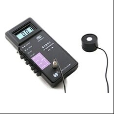 Máy đo bức xạ UV-B chính xác cao 254nm 297nm Máy kiểm tra cường độ tia UV Máy đo ánh sáng tia UV