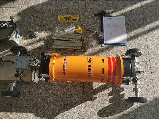 Đường ống X quang trung tâm đường dài Kiểm tra hàn X-quang Crawler 1.0 * 3.5 Kích thước điểm tập trung 12 M / min Tốc độ di chuyển