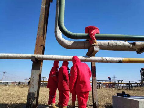 Máy quét dòng xoáy xung HEF-17B để kiểm tra đường ống quy trình, vách lò, ống lò & khuỷu