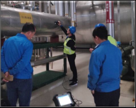 HEF-17B Instrument de détection d'épaisseur de paroi de tuyau métallique par courants de Foucault pulsés hors de la couche de revêtement