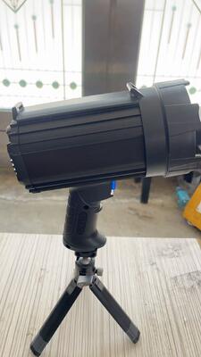 With Stand Handheld Charging Style LED-UV Lamp