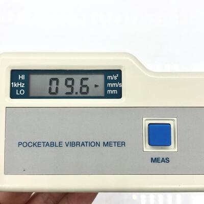 HG-6500ANC Máy phân tích rung động cầm tay 10Hz ~ 10KHz Tốc độ gia tốc Di dời đo nhiệt độ Máy phát hiện lỗi bánh xe mang